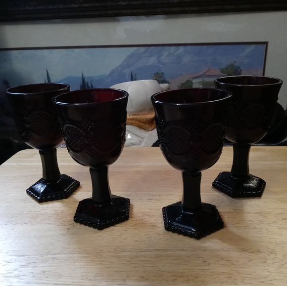 🏫 4 AVON 1876 CAPE COD GLASS🍹🏤 - Picture 9 of 11